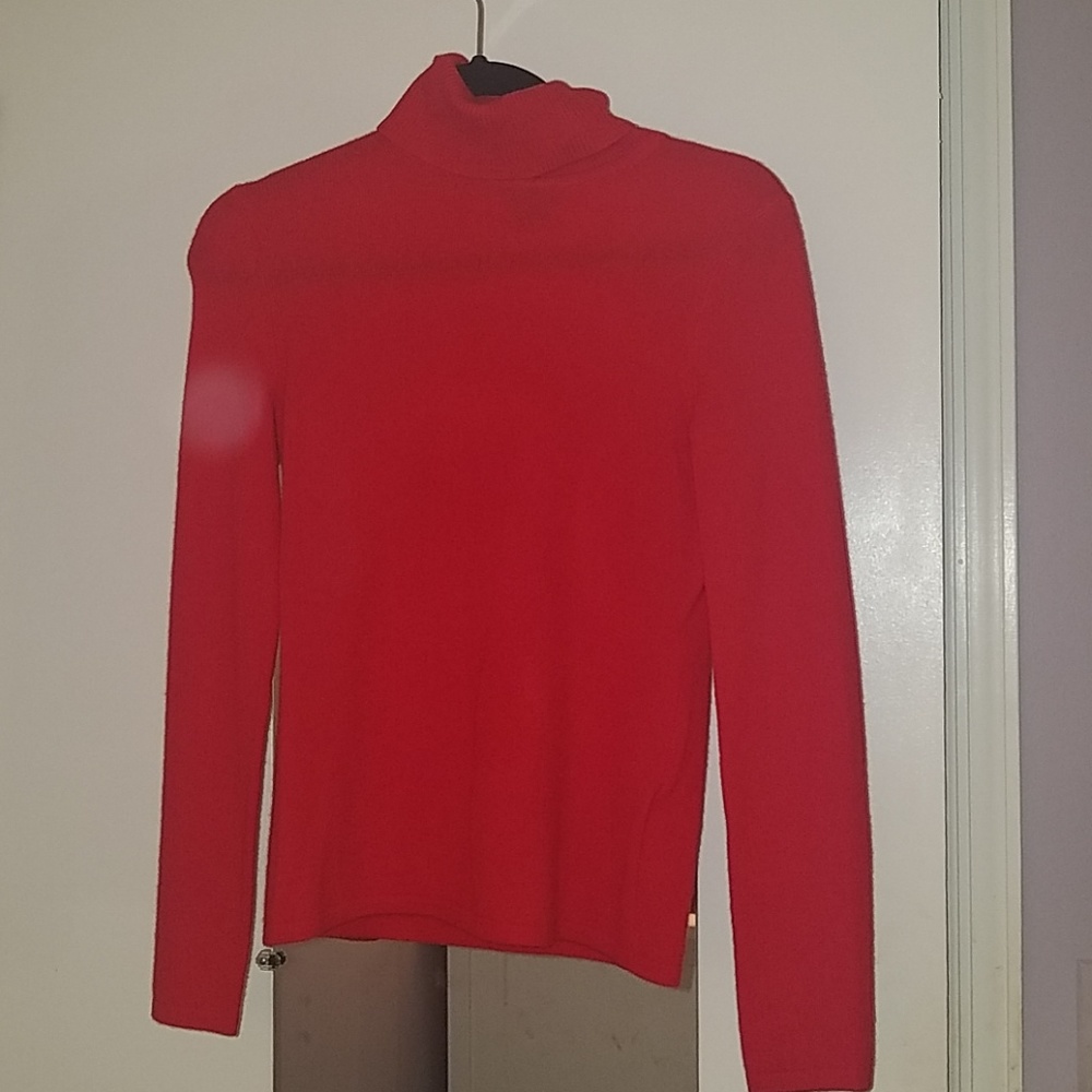 Cashmere sweater
